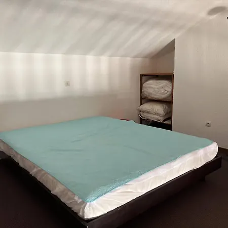 Lumineux 7 Pers. Avec Mezzanine Et Parking Prive - Fr-1-593-72 Apartamento *