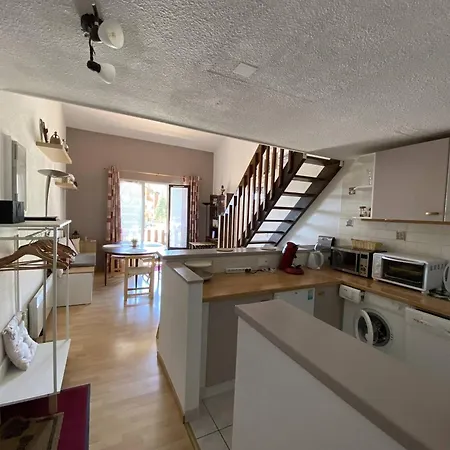 Lumineux 7 Pers. Avec Mezzanine Et Parking Prive - Fr-1-593-72 Apartamento